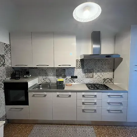 Tolemaide Apartment