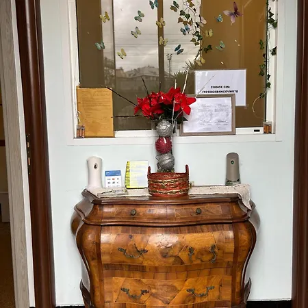 Tolemaide Apartment Genoa