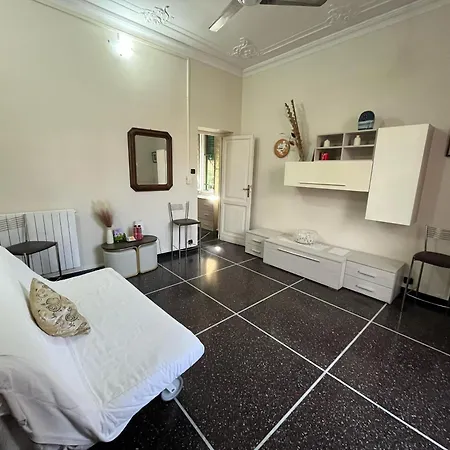 Tolemaide Apartment Genoa